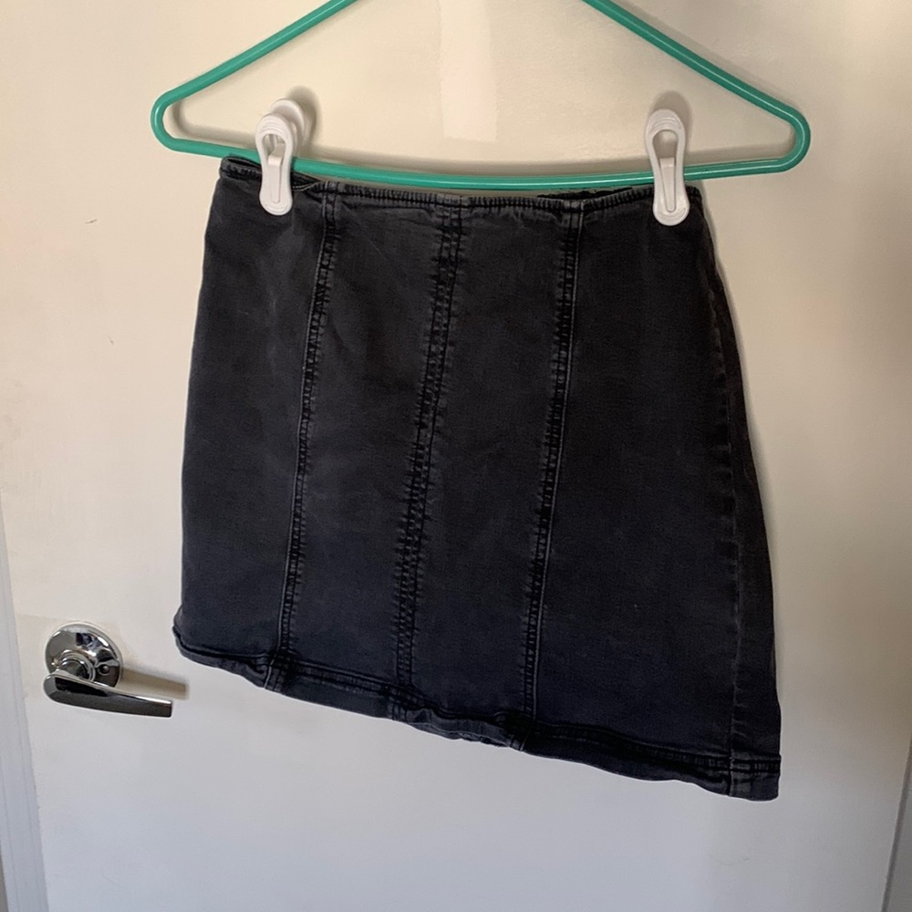 PacSun black denim skirt
